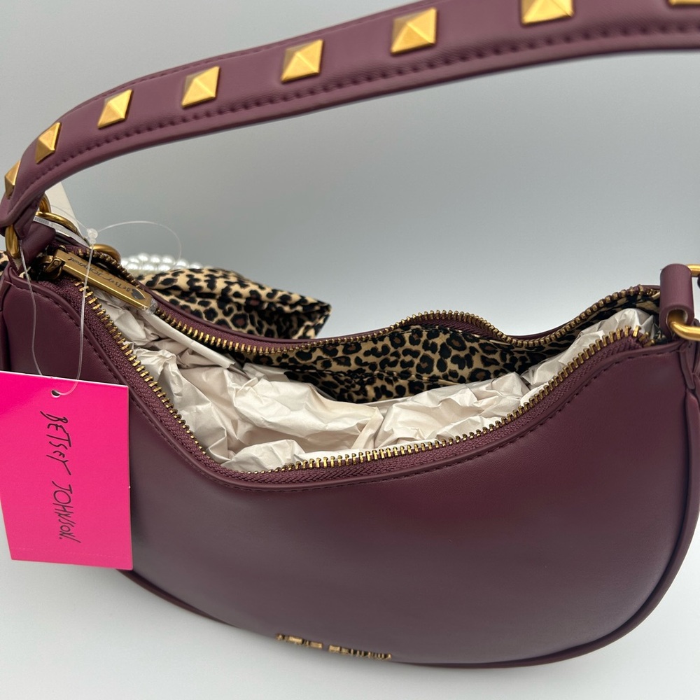 *New* Betsey Johnson Y2K Burgundy Shoulder Bag W/ Cheetah/Pearl Bow Bag Charm - Picture 10 of 16